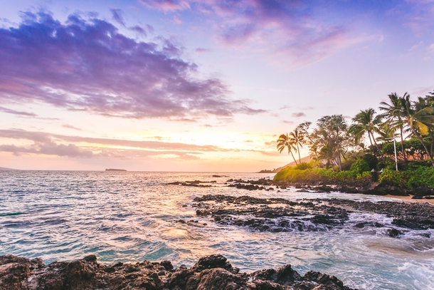 Sunset at Secret Beach Maui - By Thomas Bullock 