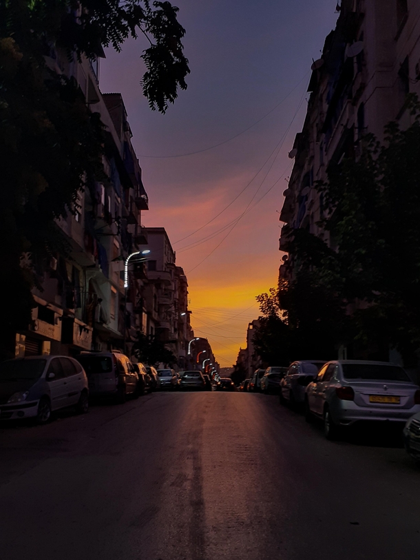 Sunset of today over Algiers i took it a few minutes ago with my phone