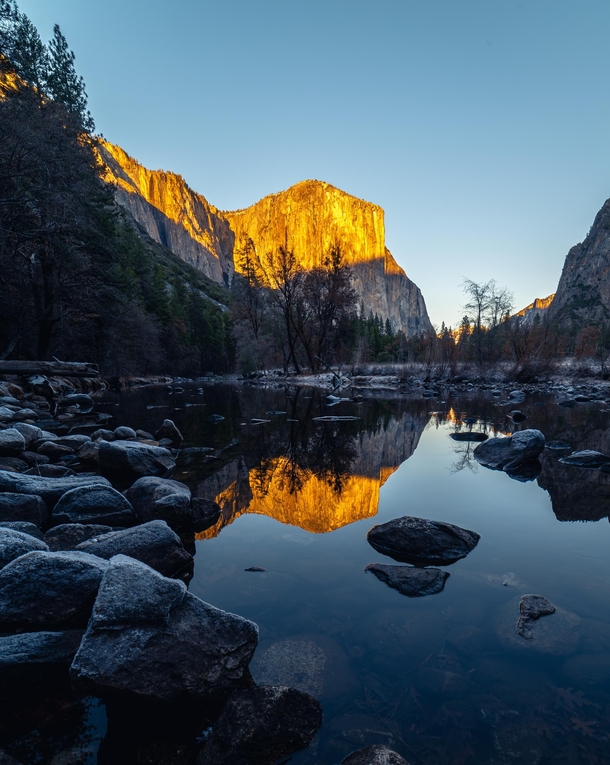 Sunset On El Capitan in Yosemite 