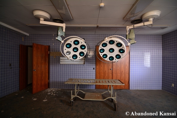 Surgical lights at an abandoned Japanese hospital in excellent condition 