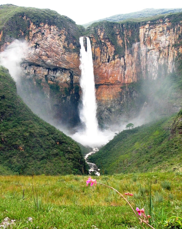 Tabuleiro Waterfall Brazil 