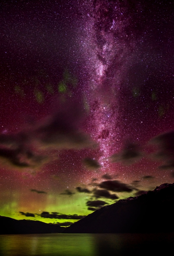 The Aurora Australis on the South Island of New Zealand This is between Queenstown and Kingston 