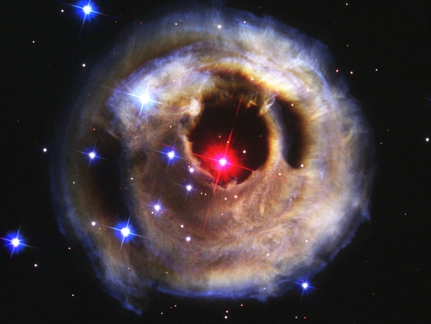 The echoing of light through space caused by an unusual stellar outburst in January  NASA European Space Agency and HE Bond 