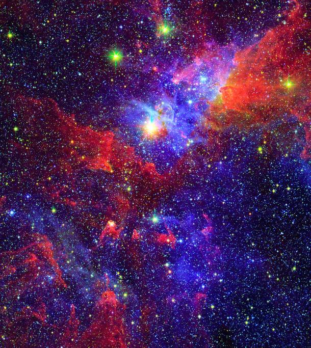 The Eta Carinae Nebula seen in infrared light  X 