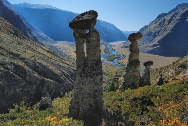 The natural rock formations of Altai Ak Qurum in Russia Photo by Igor Viktorovich 