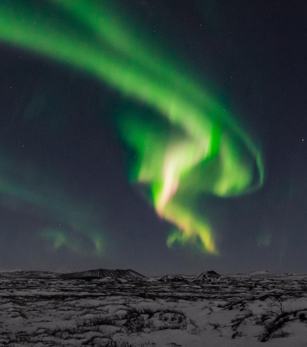 The northern light that looks like a spitting dragon  - seen in Iceland   Insta glacionaut