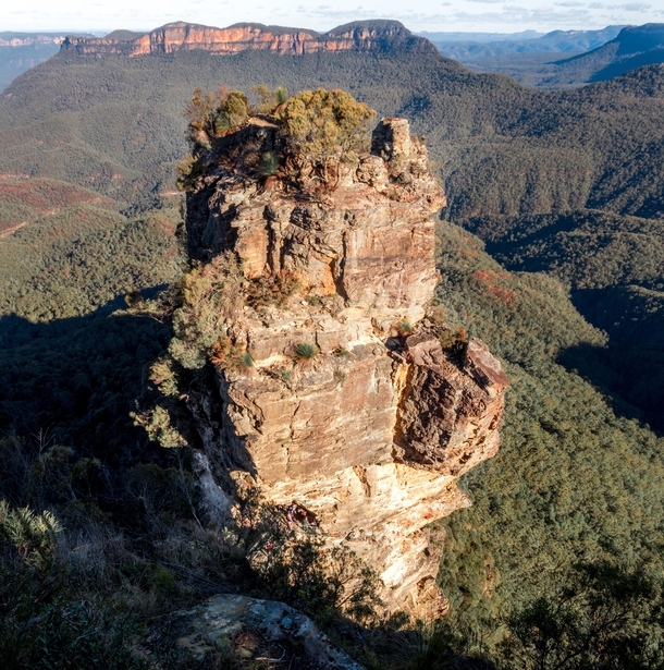 The Tallest of the Three Sisters Blue Mountains - Australia 