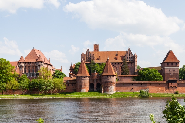 The Teutonic Malbork Castle Poland  x-post rHI_Res