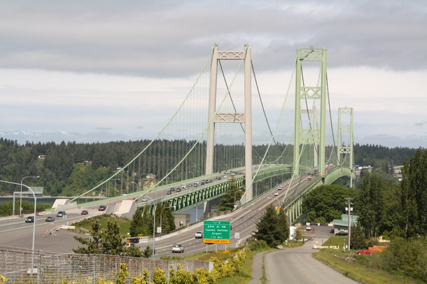 The twin Tacoma Narrows Bridge 