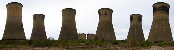 Thorpe Marsh Cooling Towers - South Yorkshire England 