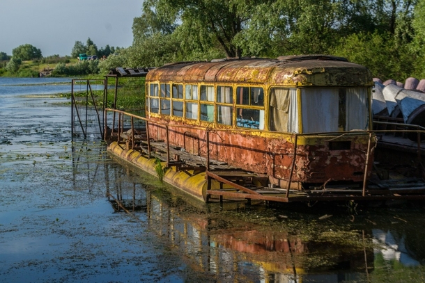 Tram house boat on the Desna River Ukraine photo Sergei Rzhevsky 