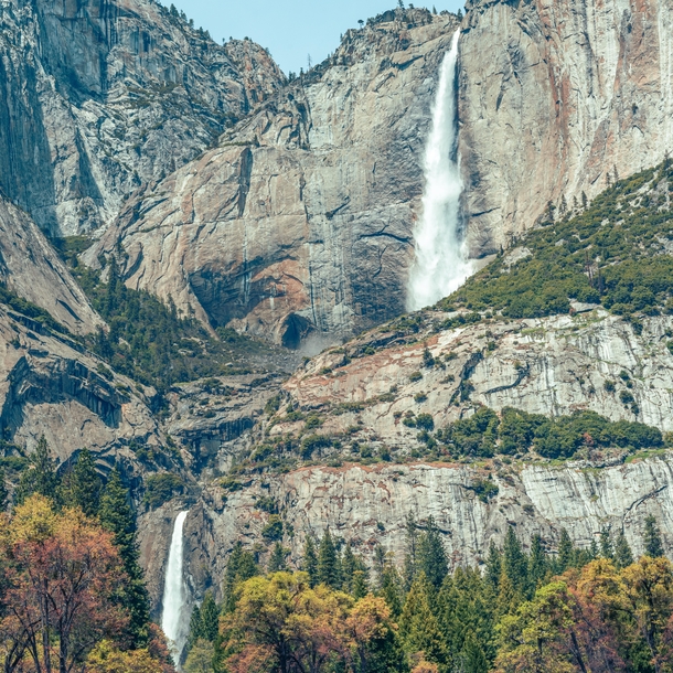 Upper and lower Yosemite falls 