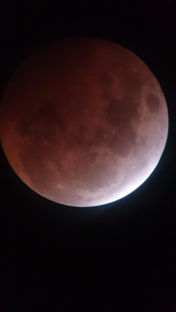 Very amateur shot of the recent lunar eclipse
