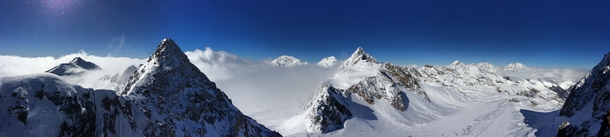 View while Snowboarding at Stubaier Gletscher near Innsbruck 