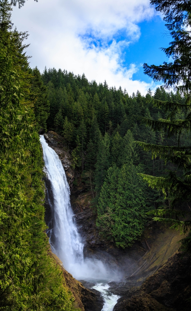 Wallace Falls - Washington State Cascades 