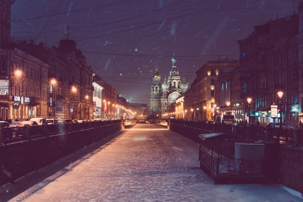 Winter wonderland on the Russian canals - St Petersburg  by Alessandro Fabbrini x-post rRussiaPics