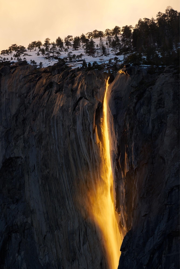 Yosemite Fire Falls 