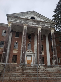  Abandoned psychiatric hospital in Connecticut