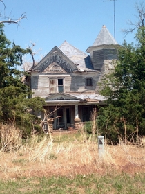 A beautiful old home in South Central Kansas 