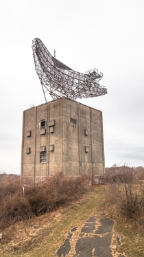 Abandoned DirectTv Satellite Dish