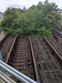 Abandoned elevated tracks - Elizabeth NJ