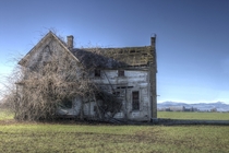 Abandoned farmhouse in Hillsboro Oregon 