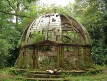 Abandoned Greenhouse 