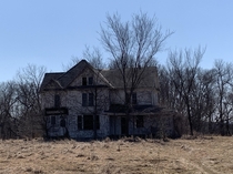 Abandoned home outside the flood zone Forest City MO  x