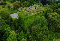 Abandoned Mansion Almost fully overgrown Italy 