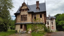 Abandoned mansion France - It was transformed into Mini-hospital accommodation in the past