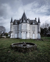 Abandoned mansion in Bordeaux France