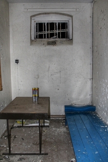 abandoned prison in Scotland 