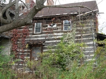 Abandoned tavern Bedford County Pennsylvania 