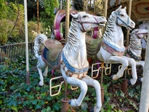 Abandoned theme park - best carousel ever
