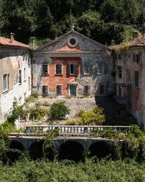 Abandoned -year-old estate in Italy that was home to the youngest sister of Napoleon Bonaparte