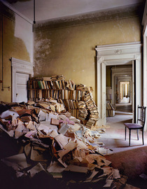Abandonned library in Napoli Italy 