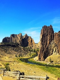 Absolutely love Oregon it seems like every time I visit I find something even more beautiful This is Smith Rock State Park  x