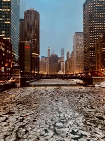 An icy view down the Chicago River tonight