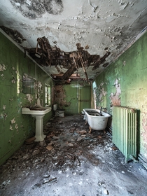 Bathroom inside an abandoned th-century French chteau