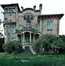 Beautiful Abandoned Villa in Savona Italy