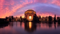 Beautiful sunset behind the Palace of Fine Arts in San Francisco