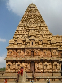 Brihadeeswarar Temple in Thanjavur India 