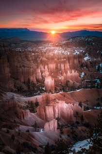 Bryce Canyon sunrise the loop was closed due to heavy snow  Bryce Canyon national park 