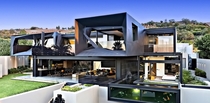Busy Design With Kloof House South Africa 