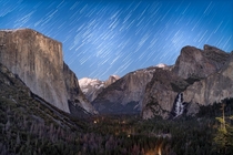 Can we have too many photos of Yosemite Valley How about at night 