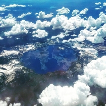 Caught a nice pic of Crater Lake Oregon  oc