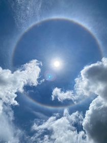 Circular rainbow appeared above Singapore skies What a phenomenon