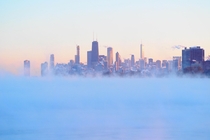 City in the Clouds that is what Chicagos skyline looked like today -F
