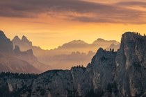 Colorful sunrise in the Dolomites Italy  Instagram alex_lauterbach