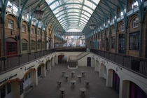 Covent Garden London abandoned for covid lockdown Link to photographer and more empty London photos in the comments